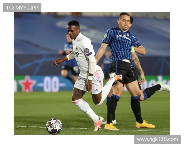 梦幻足球明星在关键时刻失误射门无果引发球迷热议